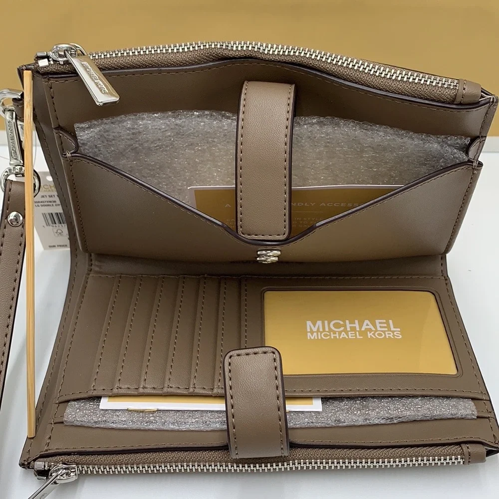MICHAEL KORS Dust MULTI LG DOUBLE ZIP WRSTLT Crocodile Leather Snakeskin